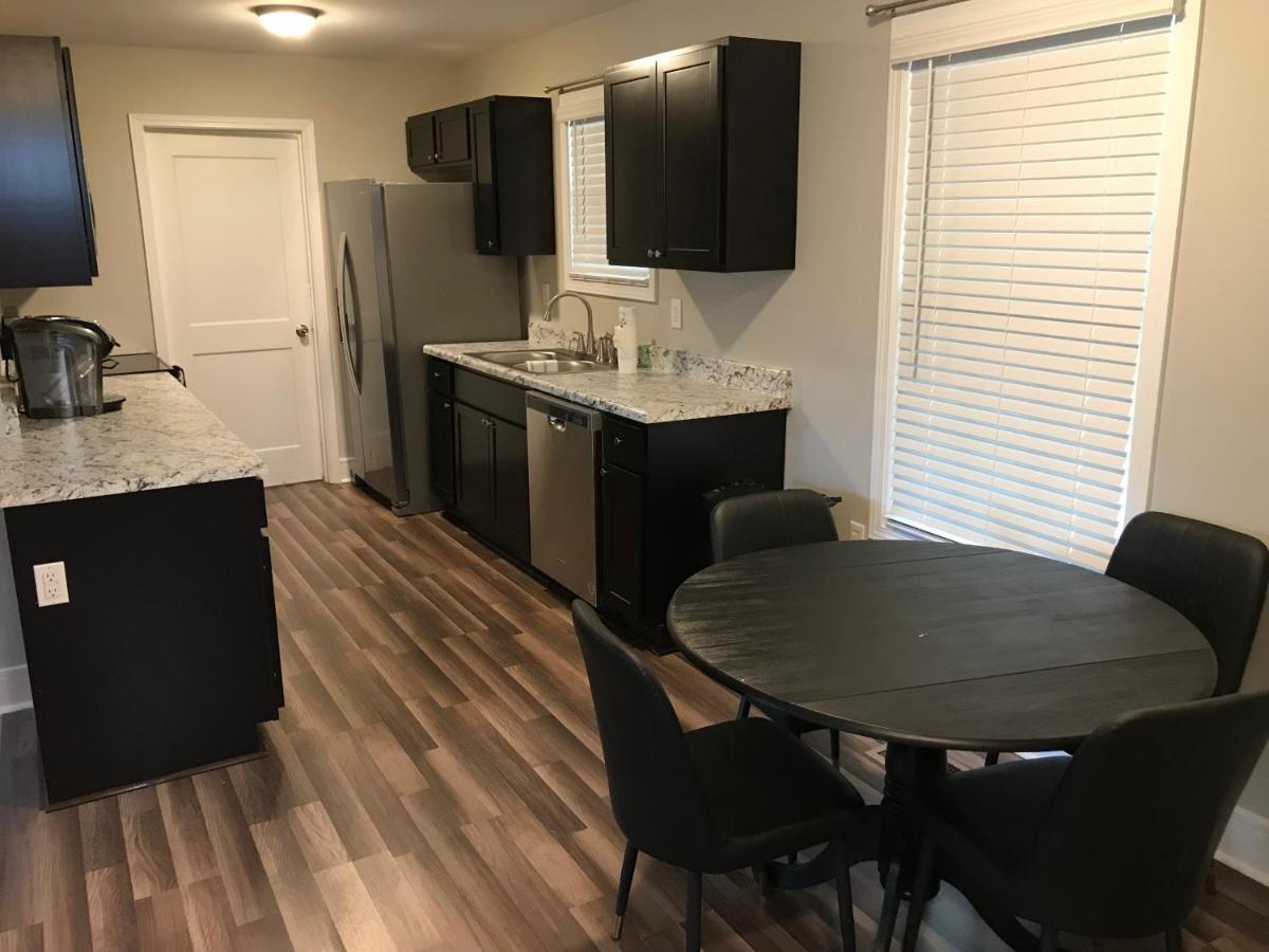 Brand New 3 Bedroom 2 Bath Home هانتسفيل المظهر الخارجي الصورة